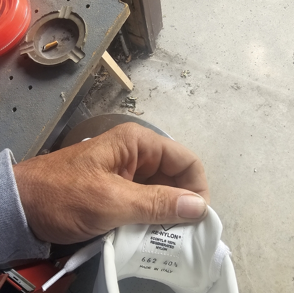 Prada shoes - Picture 5 of 7